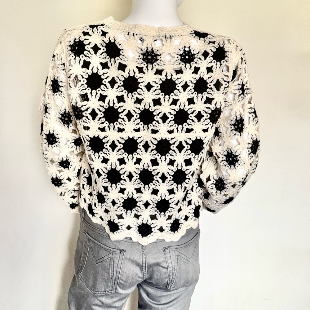 NWT Walter Baker Cream and Black Brooke Cardigan - Picture 2 of 6